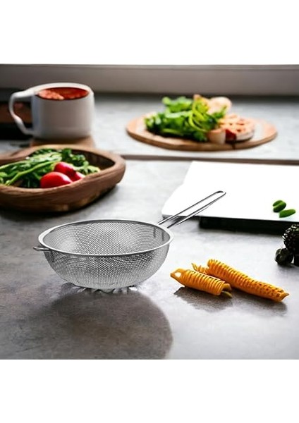 Saplı Paslanmaz Çelik Süzgeç, Büyük Boy Metal Süzgeç 22 * 10 cm - Estetik ve Dayanıklı: Saplı Paslanmaz Çelik Süzgeç - Büyük Boy Metal Süzgeç ile Mutfakta Filtreleme Işlerini Kolaylaştırın! fiyatları