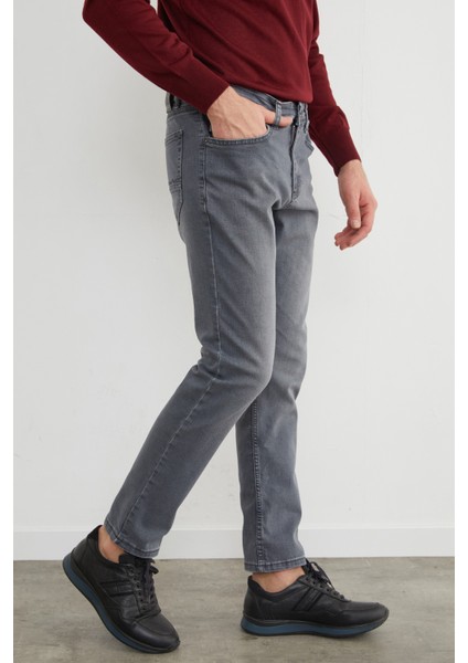 Regular Fit Normal Bel Jean fırsatları