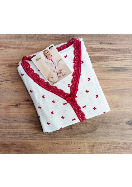 Beyaz Kurdela Desenli Kadın Pijama Takımı fırsatları