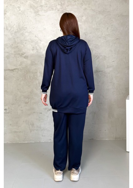 Kadın Kapüşonlu Ribanalı Takım 7540 modelleri