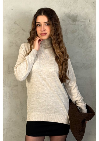 Kadın Ponpon Desenli Yarım Balıkçı Triko Kazak 5200