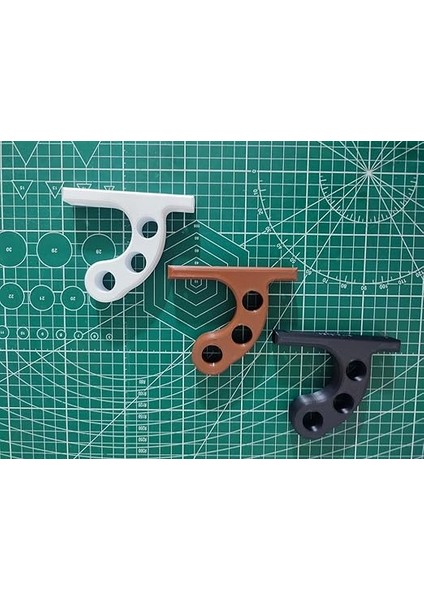 Motosiklet Bisiklet Scooter Kask Duvar Askısı Kask Tutucu Vida Dübel Dahil (Beyaz) indirimleri