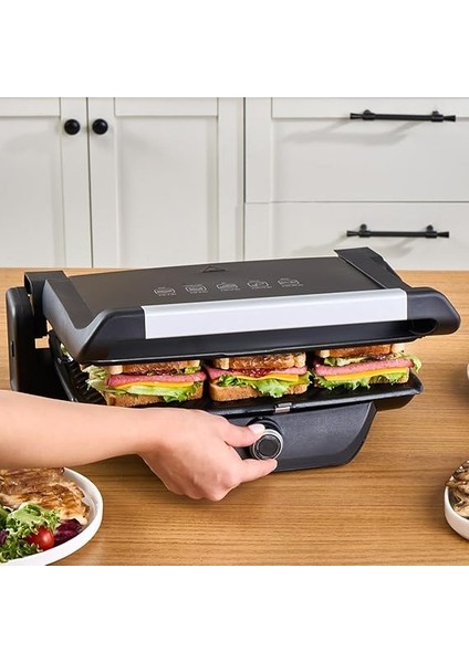 Gastro Classic Izgara ve Tost Makinesi Matte Black 6 Dilim Kapasiteli fırsatları