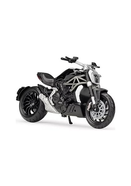 Ducati Xdiavel S 1/18 Model fiyatları
