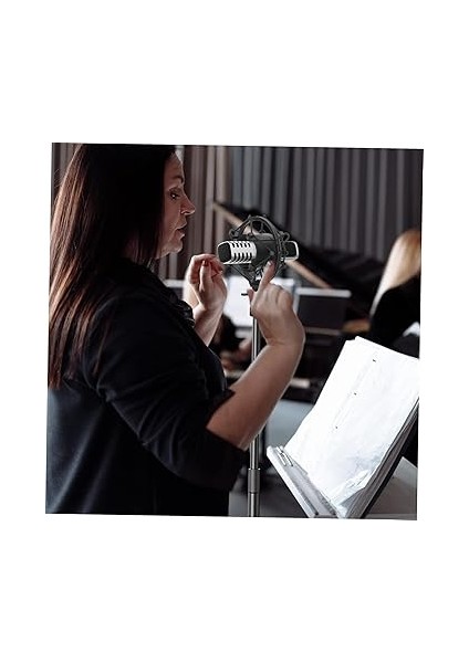 Mikrofon Şok Montajı Masaüstü Mikrofon Standı Tutucu Sistem Mikrofon Braketi Cep Telefonu Mikrofonu Mikrofon Desteği Yaratıcı Mikrofon Standı Durmak Montaj Standı Black Elastik Ip indirimleri