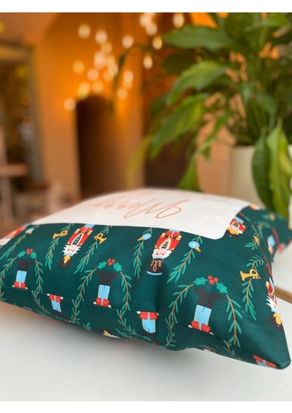 Merry Christmas Yazılı Yılbaşı Temalı Kırlent Kılıfı - Yılbaşı Kırlent Kılıfı - Merry Christmas Kırlent Kılıfı fırsatları