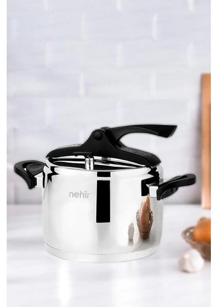 Silver Trend Paslanmaz Çelik 4 Litre Düdüklü Tencere