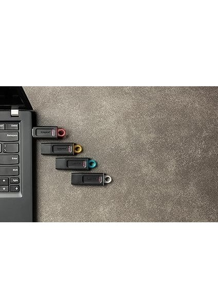 Datatraveler Exodia 32GB USB 3.2 Gen 1 USB Bellek (Black + White) DTX/32GB fiyatları