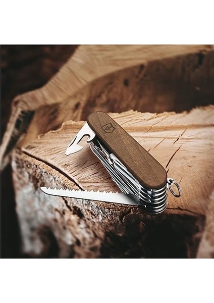 1.6791.63 Swisschamp Ceviz Ağacı Yüzeyli Çakı fiyatları