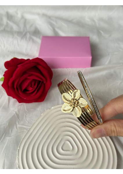 Çelik Taşlı Bileklik 2'li Şık Set Kombin Kadın Bileklik Altın Gümüş Renk Sevgiliye Hediye Kutuluu indirimleri