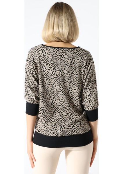 Rundu Kadın Fermuar Detaylı Yarasa Truvakar Kollu Leopar Jakarlı Örme Bluz & Penye Bluz - Bej fırsatları