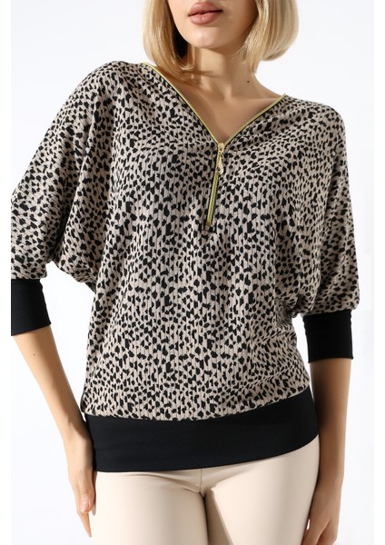 Rundu Kadın Fermuar Detaylı Yarasa Truvakar Kollu Leopar Jakarlı Örme Bluz & Penye Bluz - Bej indirimleri