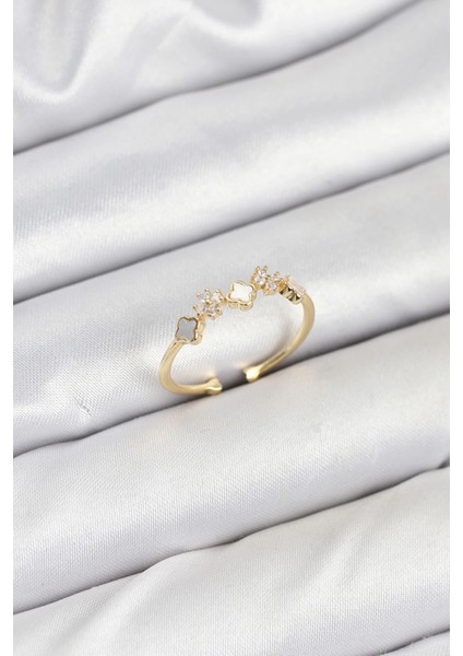 Pirinç Gold Renk Minimal Yonca Detaylı Kadın Yüzük