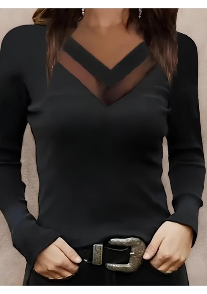 Kadın Uzun Kollu V Yakalı Tül Göğüs Dekolte Detaylı Viskon Bluz