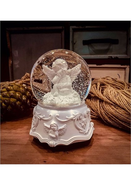 Masum Melek Işıklı Müzikli Otomatik Kar Püskürten Kar Küresi
