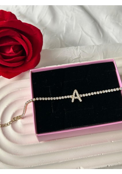 Zirkon Taşlı Harfli Su Yolu Xuping Bileklik Altın Renk Şık Kadın Bileklik Sevgiliye Hediye Kutulu fırsatları