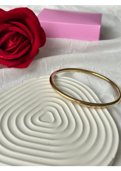 Altın Renk Bombe Ajda Bilezik Şık Kadın Bilezik 65 mm Sevgiliye Hediye Kutuluu modelleri