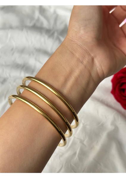 Altın Renk Bombe Ajda Bilezik Şık Kadın Bilezik 65 mm Sevgiliye Hediye Kutuluu fırsatları