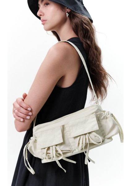 Cep Detaylı Bağcıklı Çanta Sarı modelleri