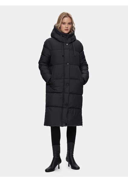 Uzun Kapüşonlu Şişme Siyah Mont indirimleri