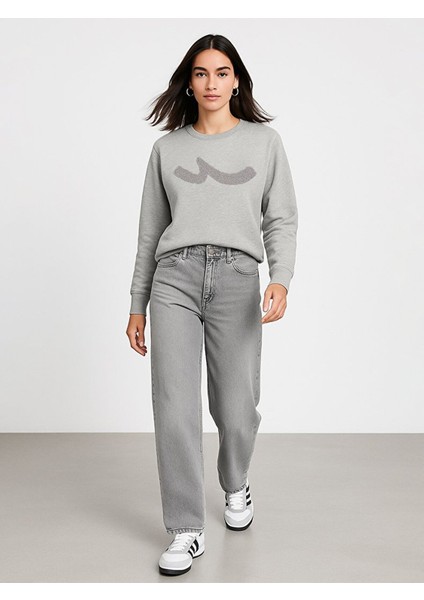 Uzun Kollu Bisiklet Yaka Sıgn Baskılı Gri Sweatshırt