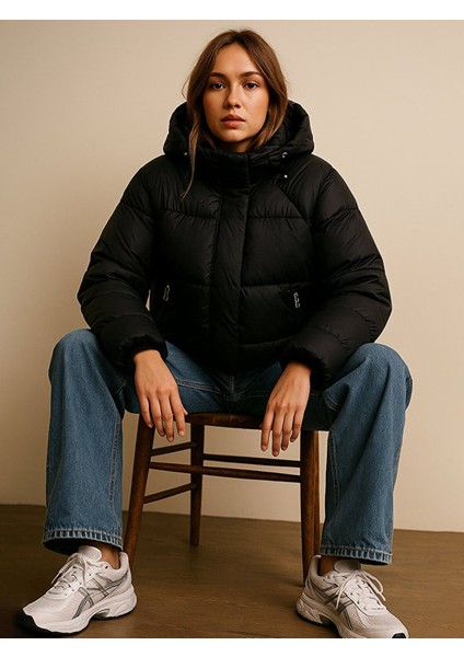 Kapüşonlu Fermuarlı Şişme Siyah Mont