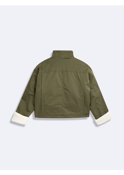 Kürk Detaylı Önü Cepli Yeşil Mont modelleri