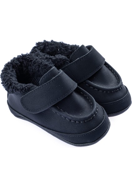 Erkek Yürüme Öncesi Erkek Bebek