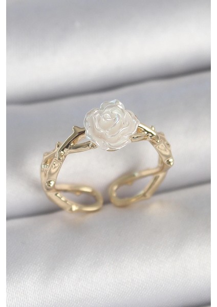 Pirinç Gold Renk Beyaz Gül Model Ayarlanabilir Kadın Yüzük
