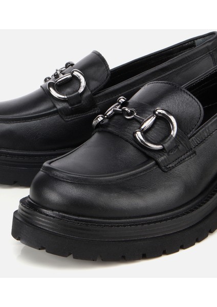 01AYH314430A100 KADIN Deri Siyah Tokalı Yüksek Tabanlı Klasik Loafer modelleri