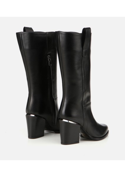 01CIH313490A100 KADIN Deri Siyah Metal Detaylı Topuklu Çizme modelleri