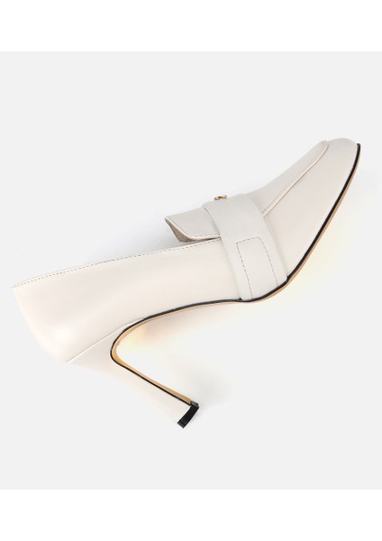 01AYH316610A400 KADIN Deri Ekru Yumuşak Dokulu Gold Detaylı Topuklu Stiletto