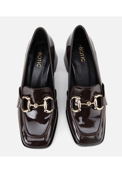 01AYH314750A480 KADIN Rugan Kahverengi Tokalı Kare Uçlu Topuklu Klasik Loafer