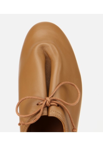 01AYH315430A340 KADIN Deri Açık Kahverengi Yumuşak Bağcıklı Babet indirimleri