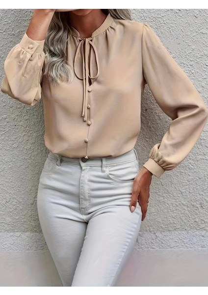 Kadın Uzun Kollu Yakalı Yakadan Bağcıklı Düğmeli Sandy Bluz fırsatları