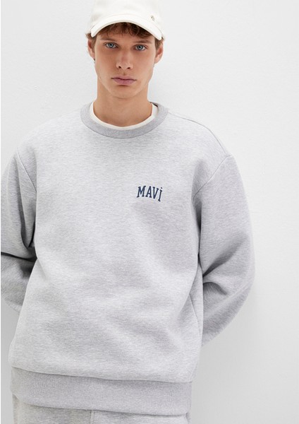 Mavi Logo Baskılı Gri Sweatshirt 0611716-80018