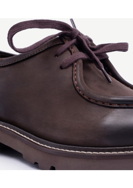 Kalın Tabanlı Deri Düz Ayakkabı