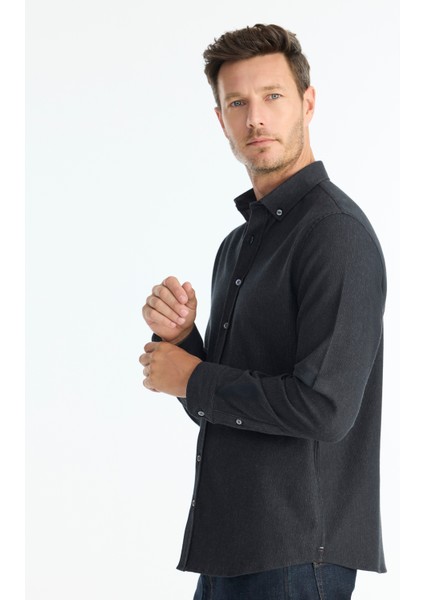 Regular Gömlek Yaka Uzun Kol Gömlek