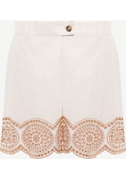 Paçası Detaylı Bermuda