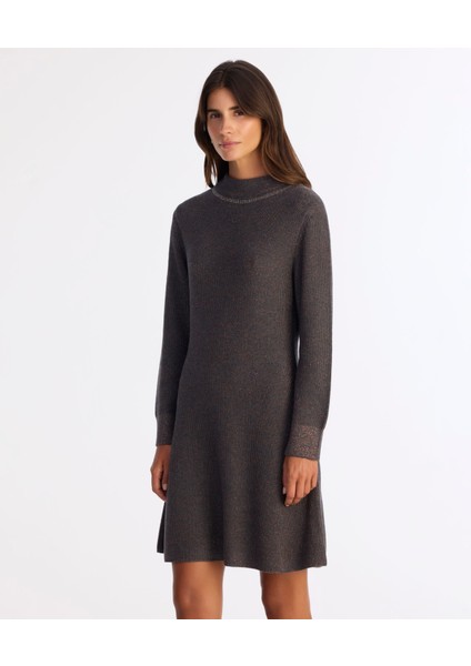 A Form Kayık Yaka Uzun Kol Elbise