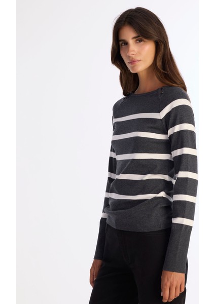 Regular Kayık Yaka Uzun Kol Kazak