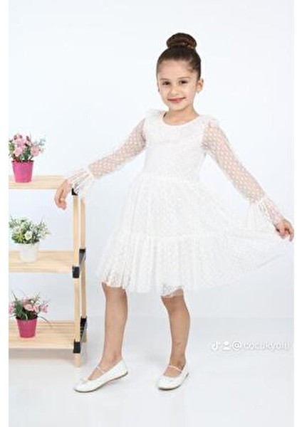 Çocuk Yolu Puantiyeli Tüllü Kız Çocuk Elbisesi Özel Günler İçin Şık Tasarım modelleri