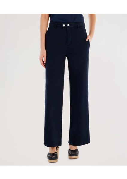 Kemer Detaylı Yüksek Bel Rahat Kalıp Pantolon