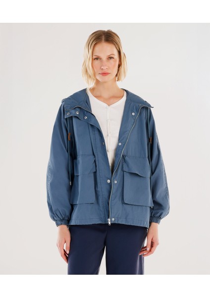 Cep Detaylı Yağmurluk