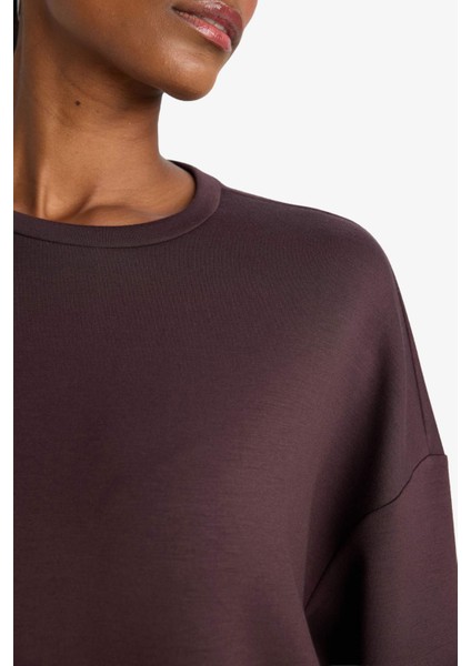 Oversize Geniş Kalıp Bisiklet Yaka Modal Sporcu Sweatshirt E8954AX25AU indirimleri