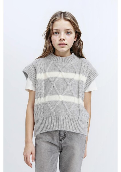 Kız Çocuk Bisiklet Yaka Çizgili Triko Süveter D1388A824WN modelleri