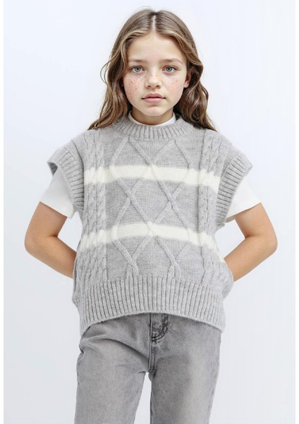 Kız Çocuk Bisiklet Yaka Çizgili Triko Süveter D1388A824WN fırsatları