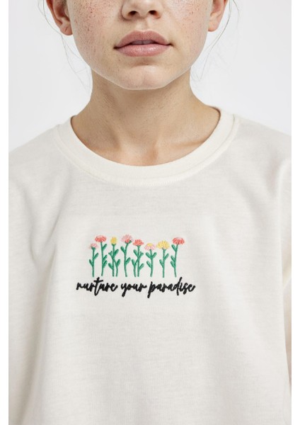 Kız Çocuk Crop Bisiklet Yaka Çiçekli Kısa Kollu Tişört D1593A824HS fırsatları