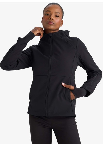 Fit Su İtici Softshell Slim Fit Dar Kesim Kapüşonlu Fermuarlı Cepli Mevsimlik Yağmurluk C4951AX25AU fırsatları
