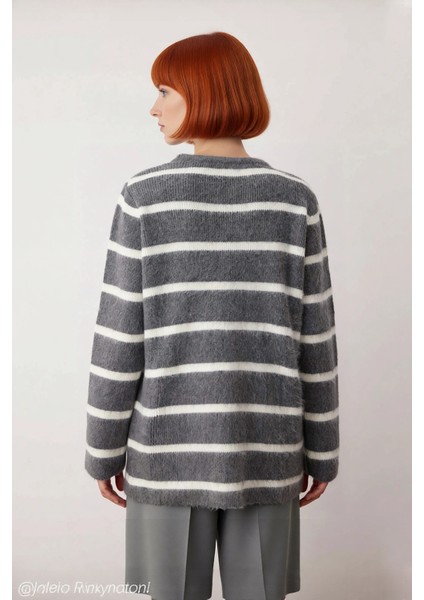 Kadınlar Için Triko Çizgili Düşük Kol Rahat Bisiklet Yaka Tesettür Giyim Kışlık Günlük Kazak fiyatları